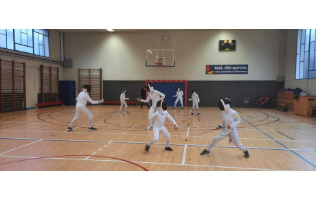 Cours d'essai d'escrime : viens manier le fleuret et l'épée !